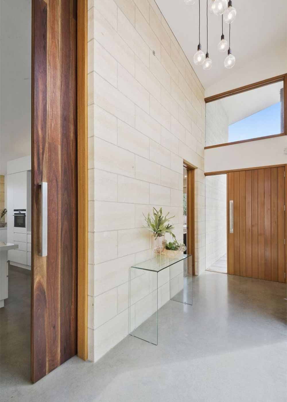 Bellarine Peninsula Beach House, Ocean Grove, built with limestone blocks