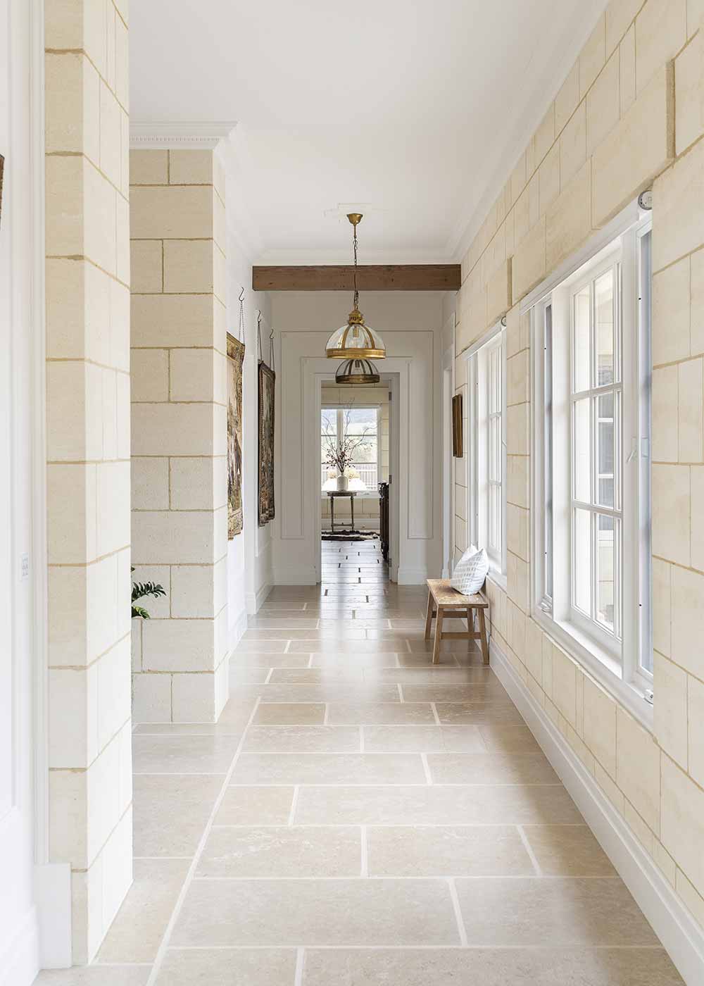 Country River Home, Victoria, built using Mount Gambier Limestone blocks
