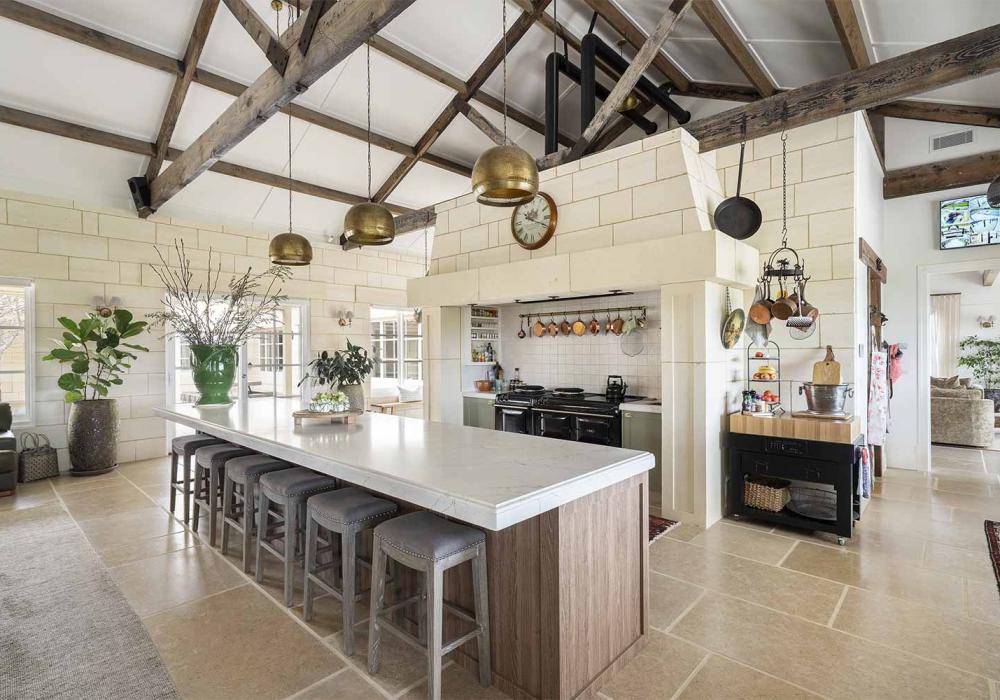 Country River Home, Victoria, built using Mount Gambier Limestone blocks