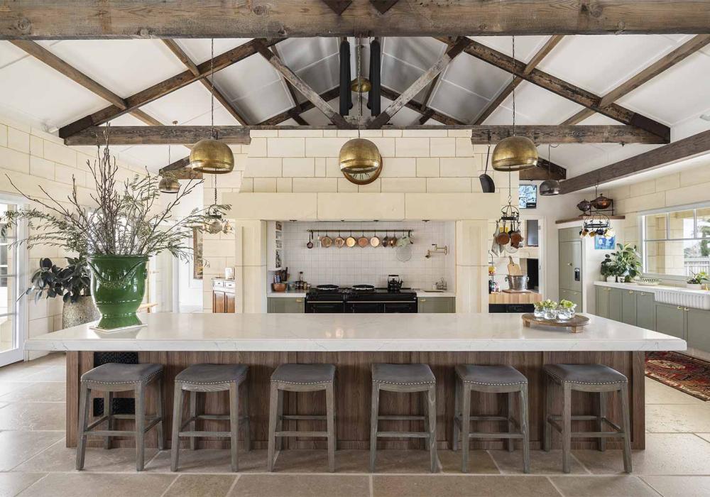 Country River Home, Victoria, built using Mount Gambier Limestone blocks