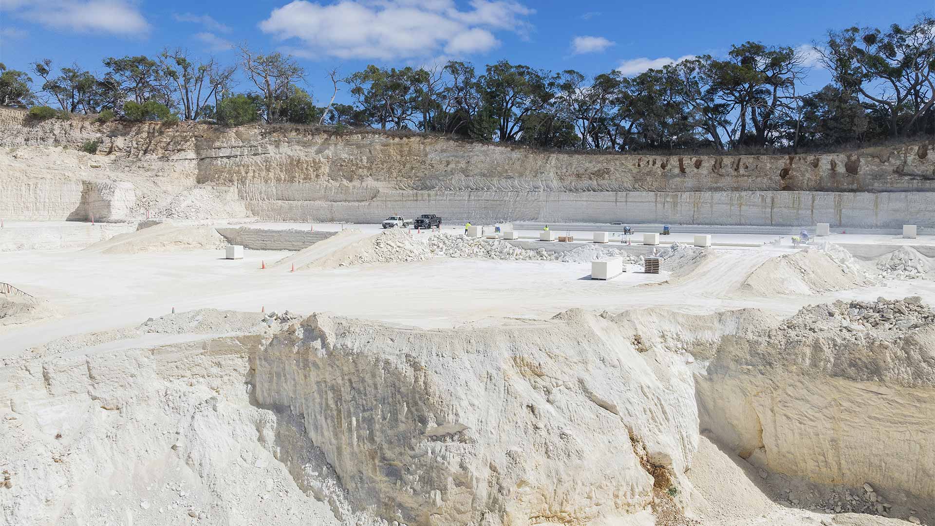 Bruhn Limestone quarry 2025